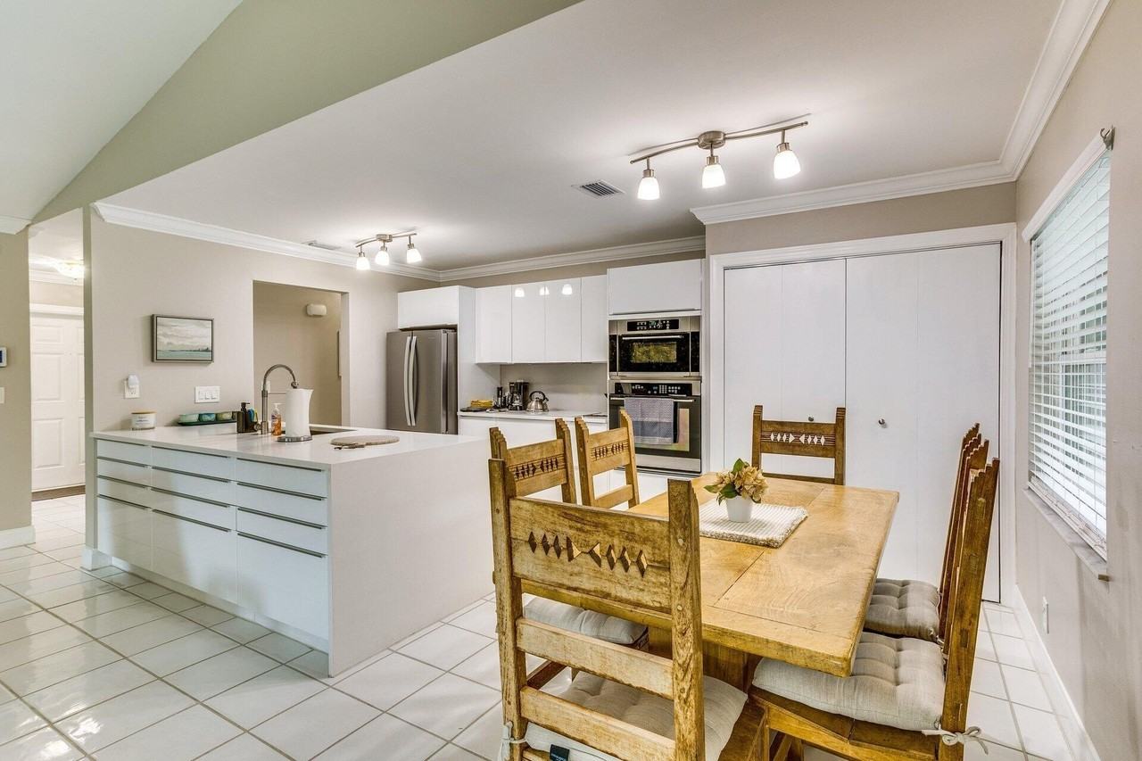 1740 Shower Tree Way - Photo 6 of 22