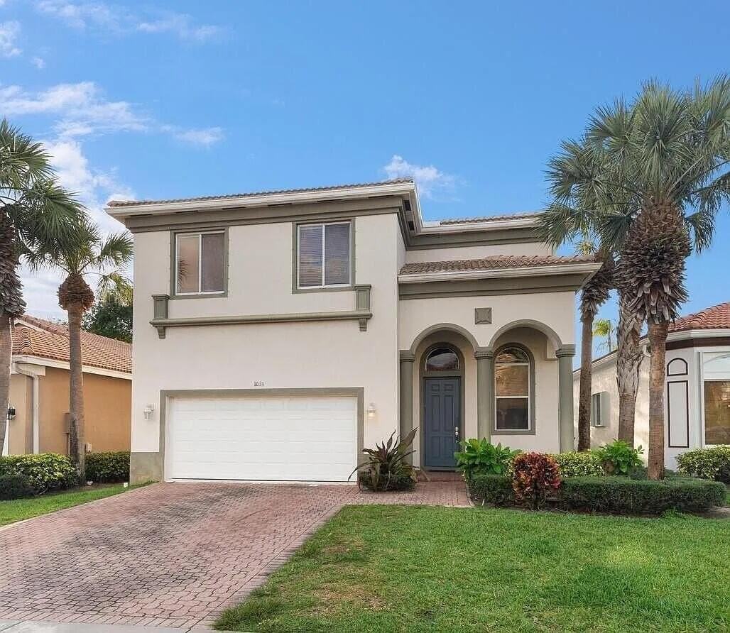 1033 Grove Park Cir