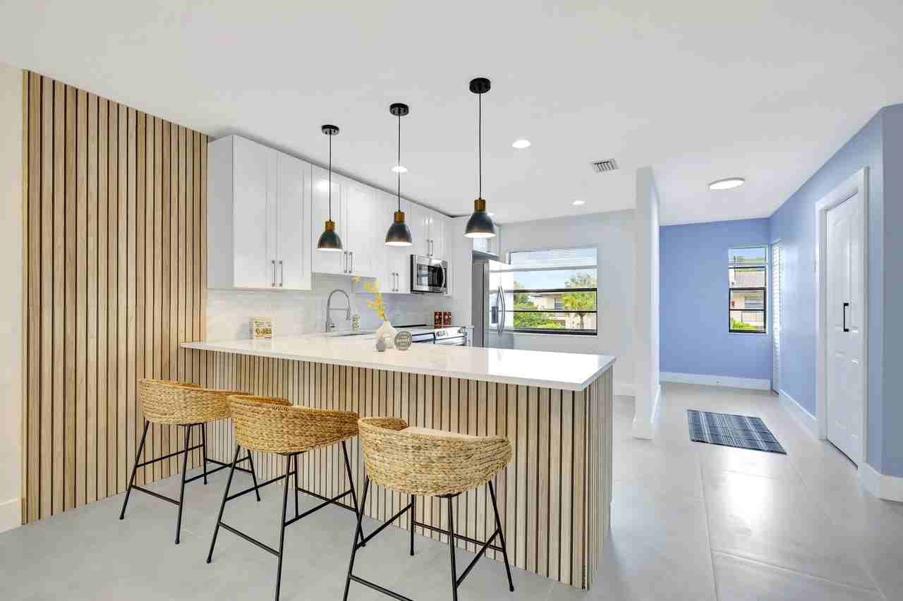 7898 Eastlake Dr Apt 7d - Photo 7 of 45