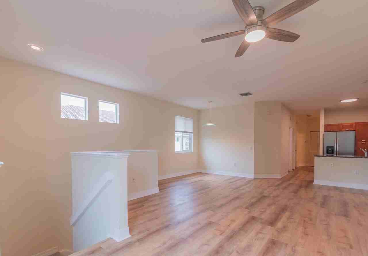 51 Se Sedona Cir Apt 203 - Photo 4 of 20