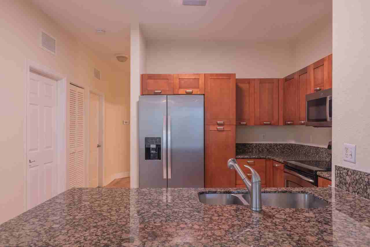 51 Se Sedona Cir Apt 203 - Photo 5 of 20