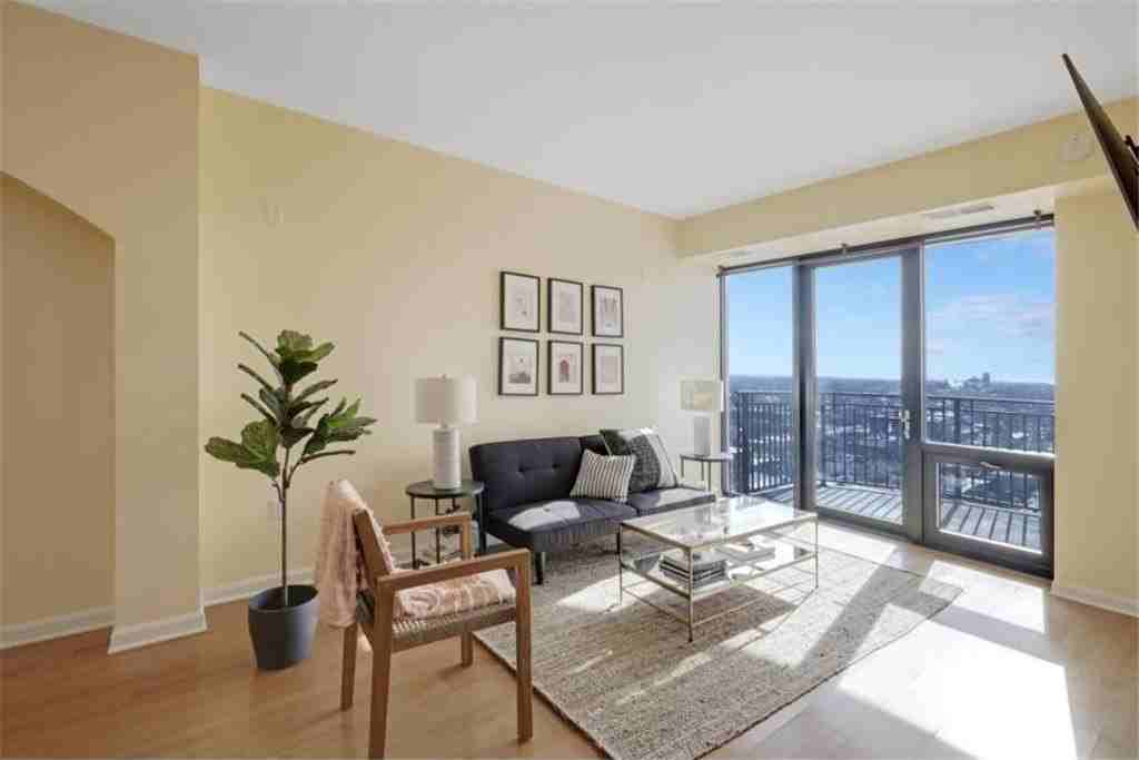 500 E Grant St #1905 - Photo 2 of 40