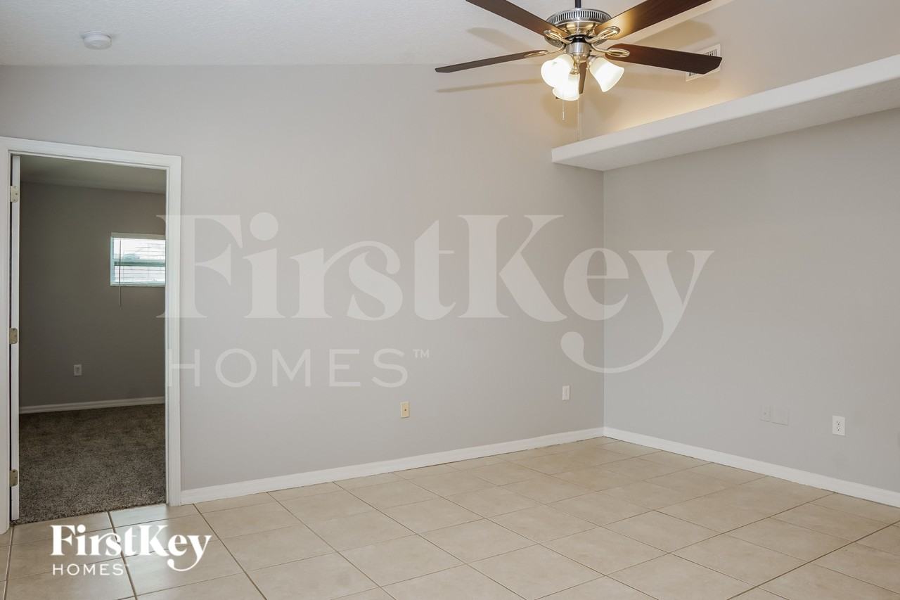 1136 Delmar Ter Ne - Photo 2 of 15