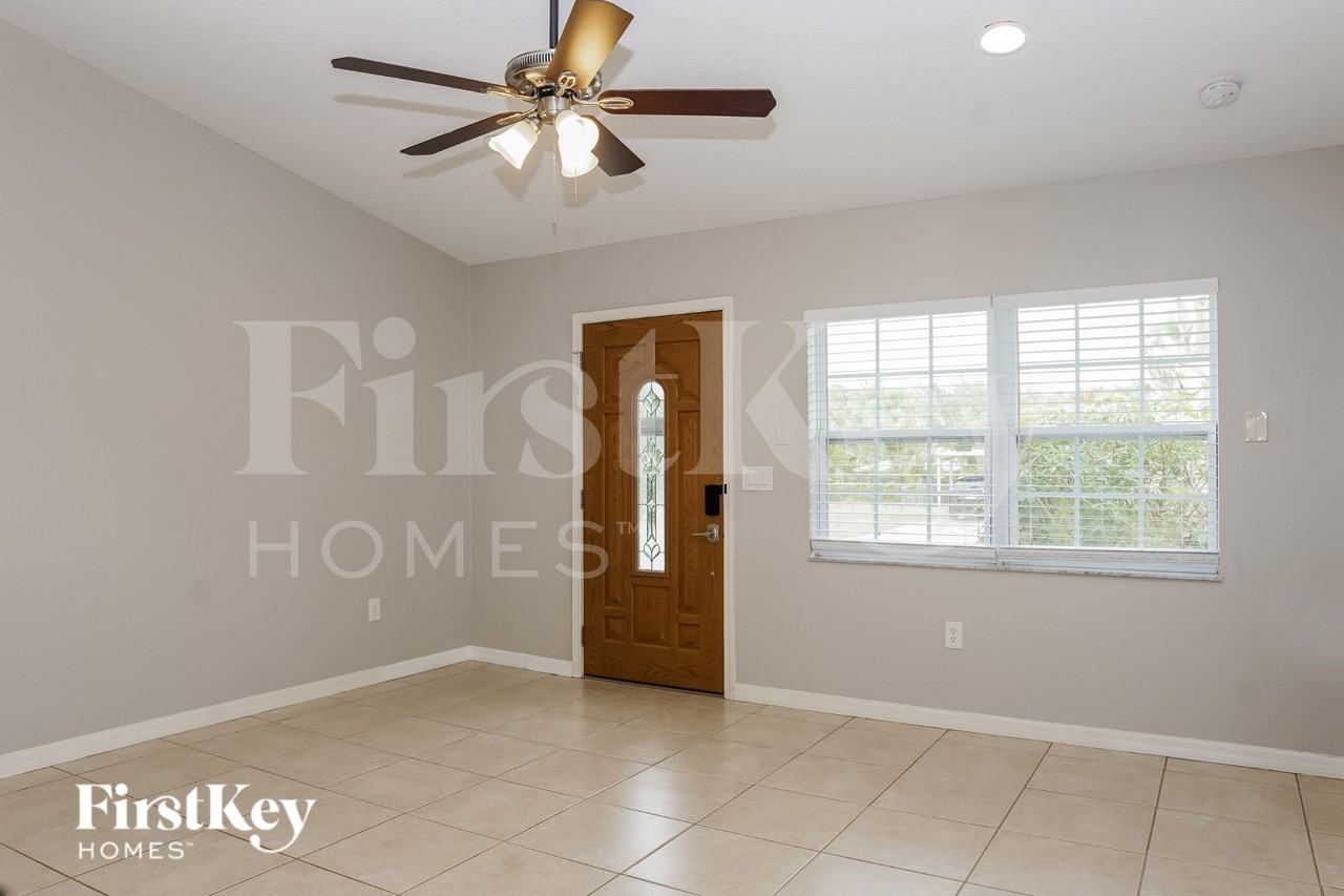 1136 Delmar Ter Ne - Photo 3 of 15