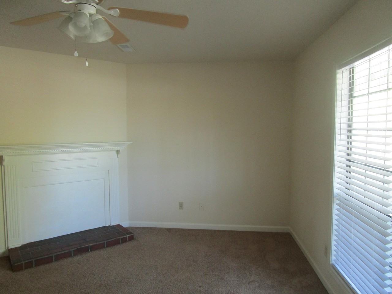 600 Archdale Dr Unit C - Photo 5 of 14