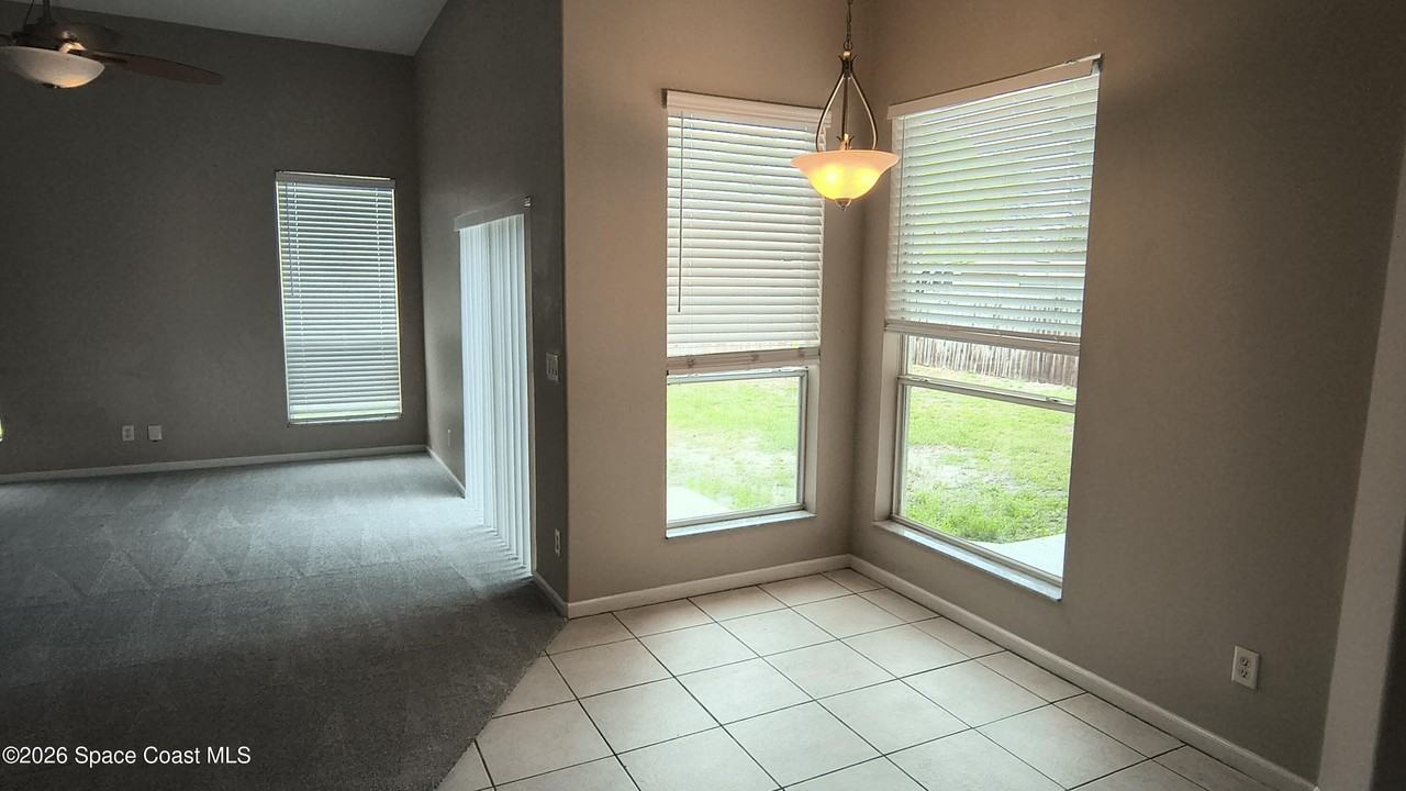 582 Consolata Ave Nw - Photo 6 of 29