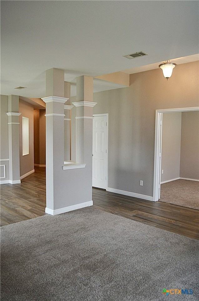 423 Reservation Dr - Photo 7 of 44