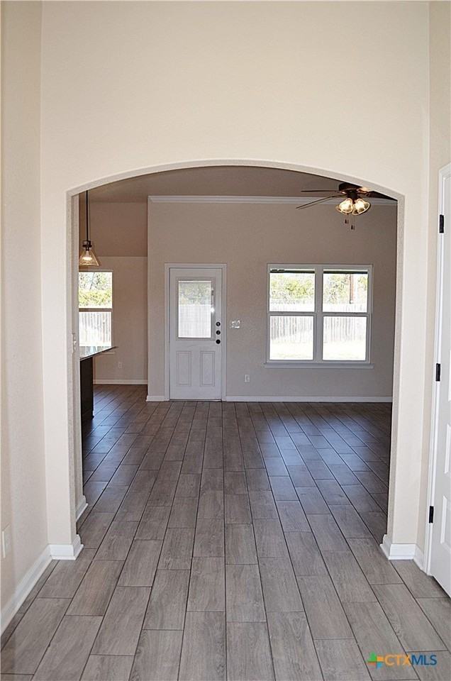 6111 Cactus Flower Ln - Photo 3 of 34