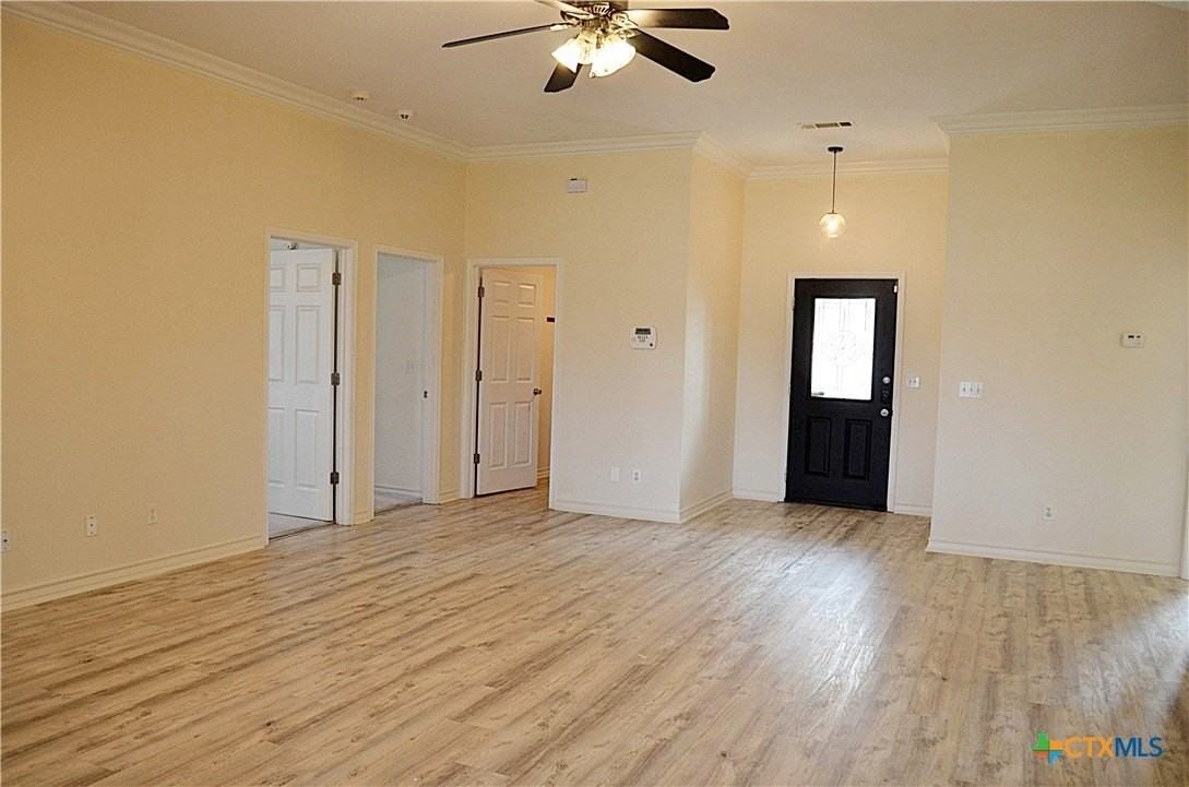 305 Bermuda Unit B - Photo 6 of 34