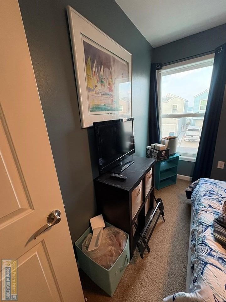 123 Las Joyas Blvd - Photo 6 of 22