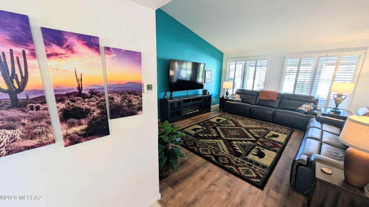 37284 S Ocotillo Canyon Dr - Photo 2 of 26