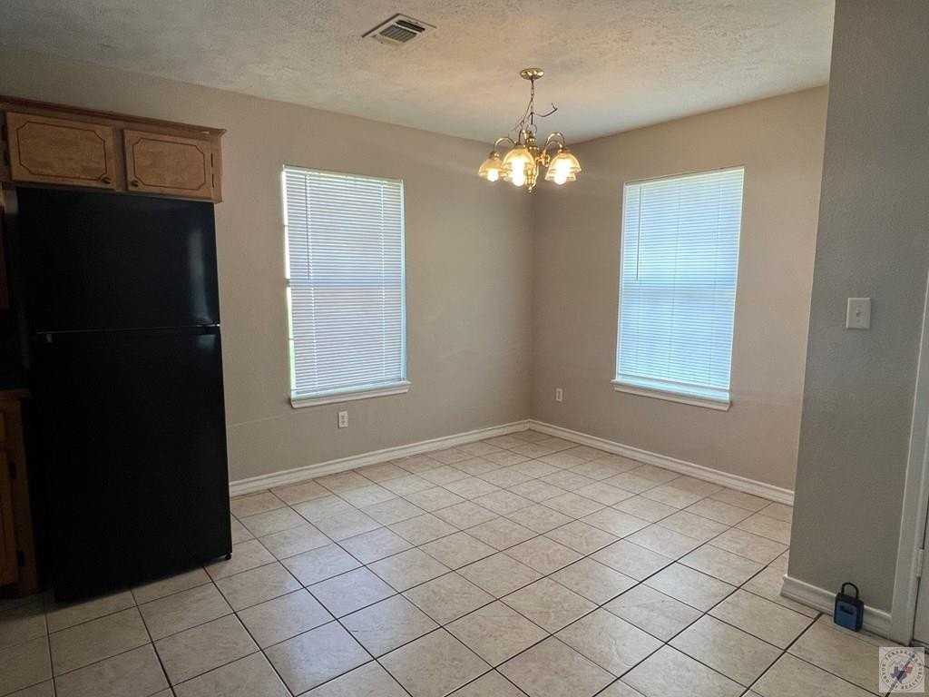 2841 Love Creek Dr - Photo 2 of 12