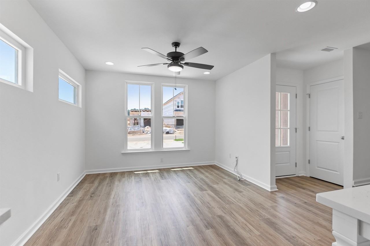 3663 Meadow Vista Ln - Photo 7 of 42