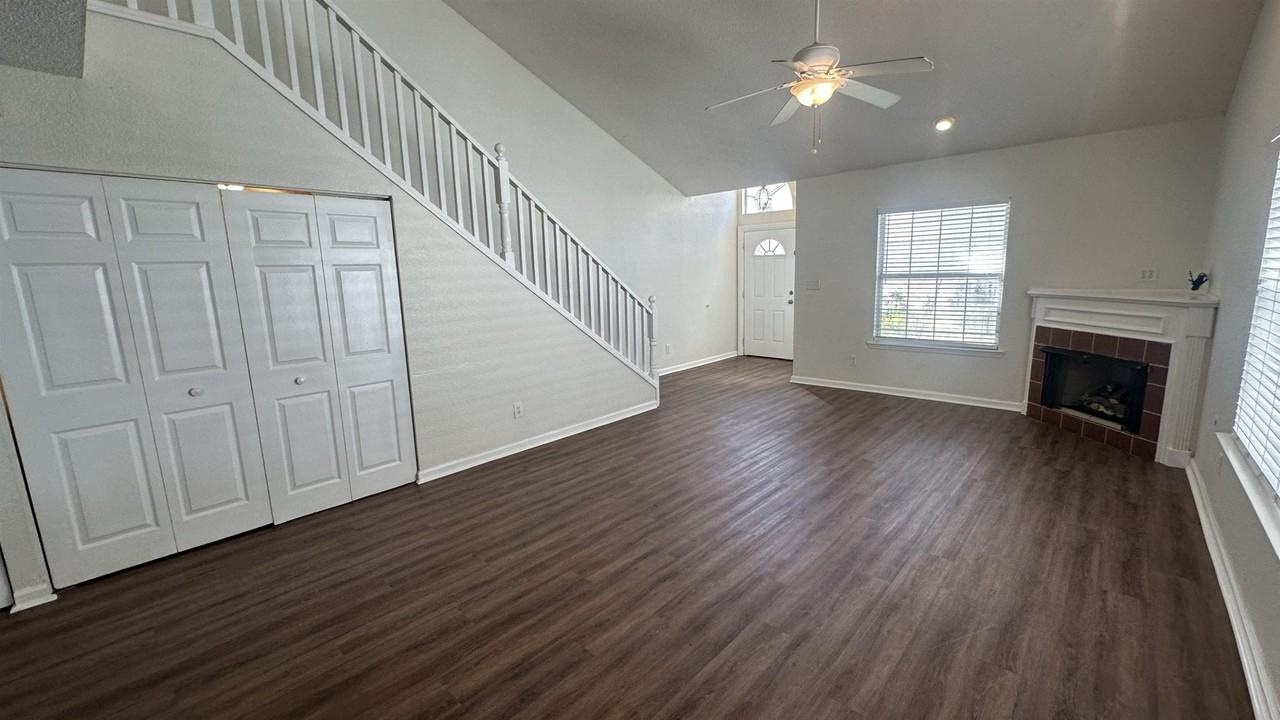 3480 Daylily Ln - Photo 7 of 29