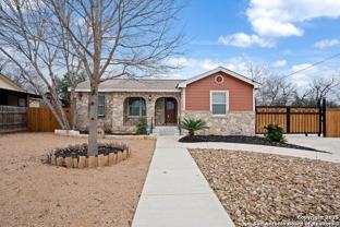 1046 Hillcrest Dr - Photo 1 of 1