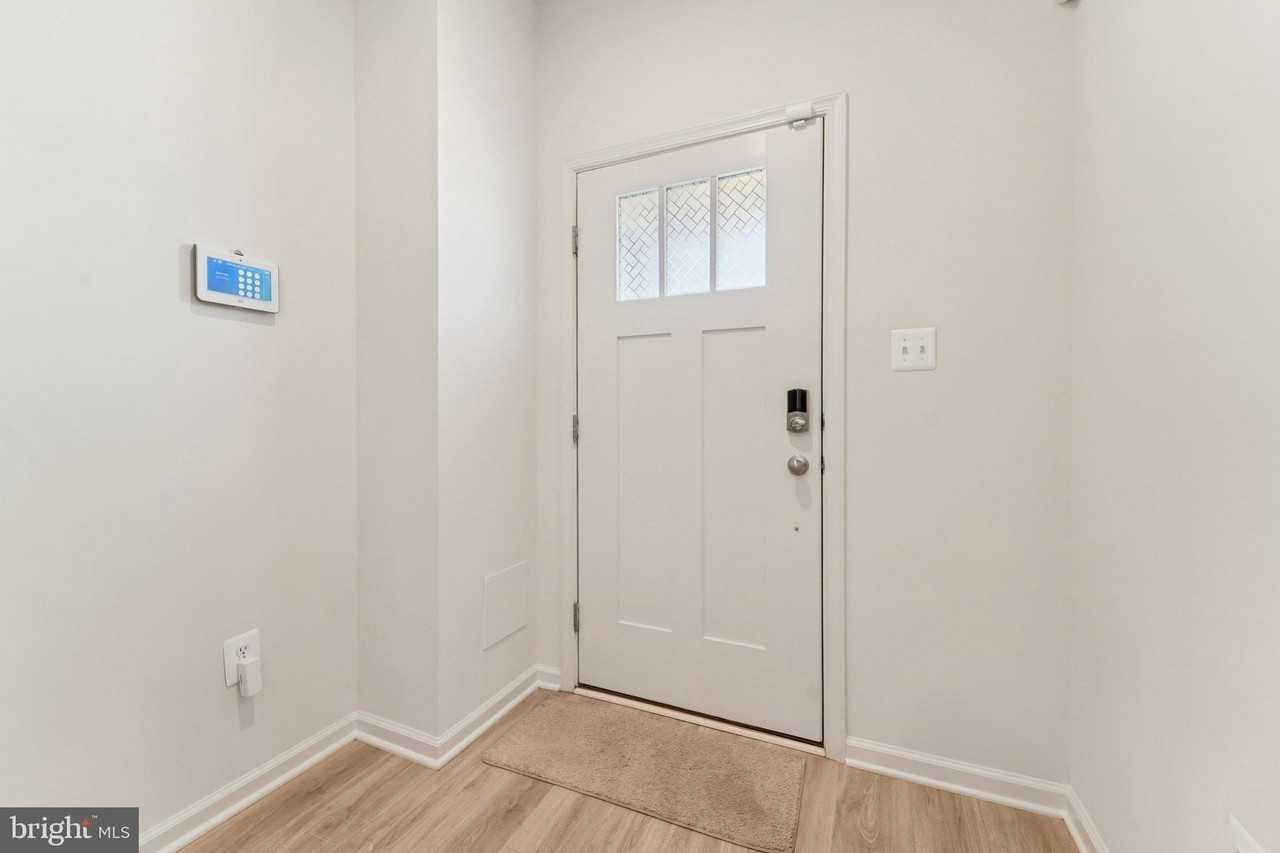 1470 Ridge Trail Cir - Photo 2 of 31