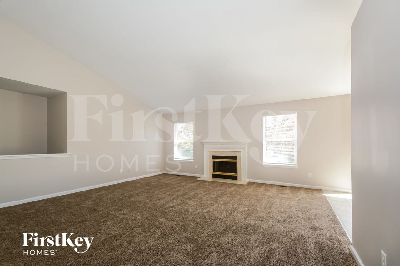 310 Rustic Oaks Dr - Photo 6 of 16