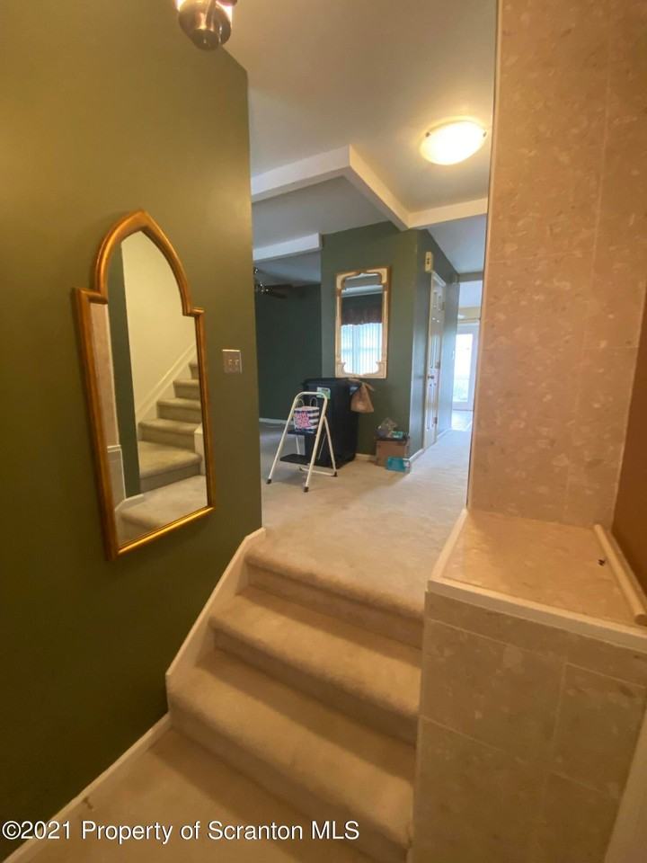 32 Briarwood Way - Photo 5 of 24