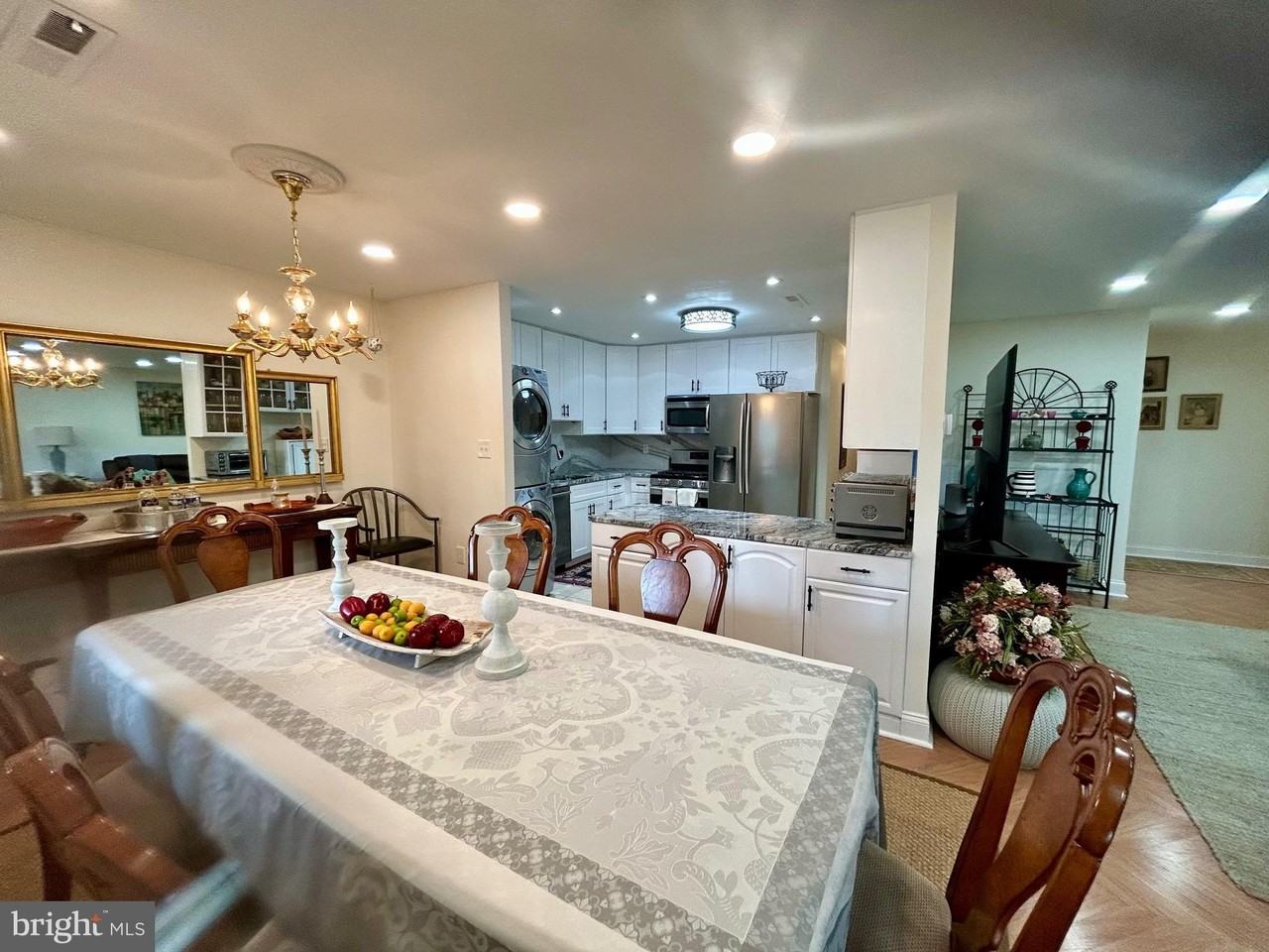 18624 Walkers Choice Rd Apt 6 - Photo 6 of 24