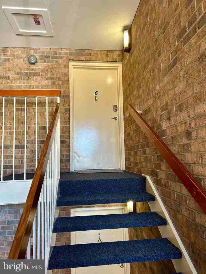 18624 Walkers Choice Rd Apt 6 - Photo 2 of 25