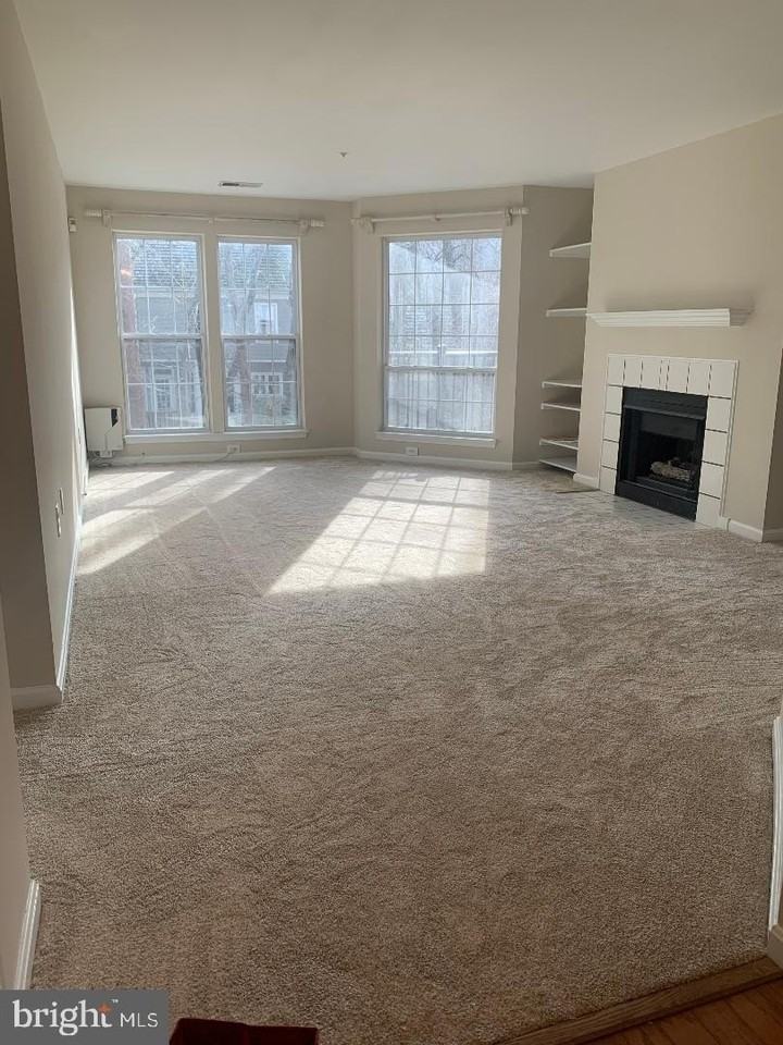 406 Kentlands Blvd Apt 201 - Photo 3 of 16