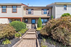 featured image of 1003 Mulberry Ct