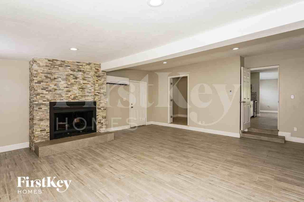 1500 Dozier Ave - Photo 4 of 19