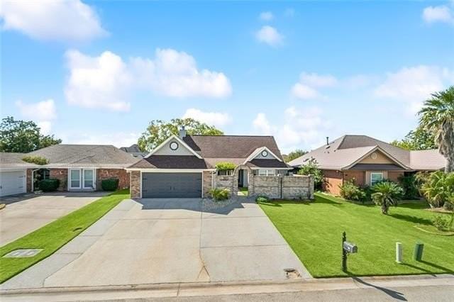 100 Southern Star - Photo 2 of 41