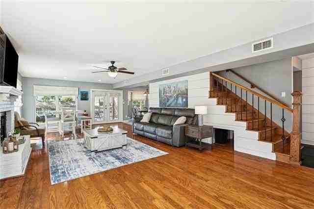 100 Southern Star - Photo 6 of 41