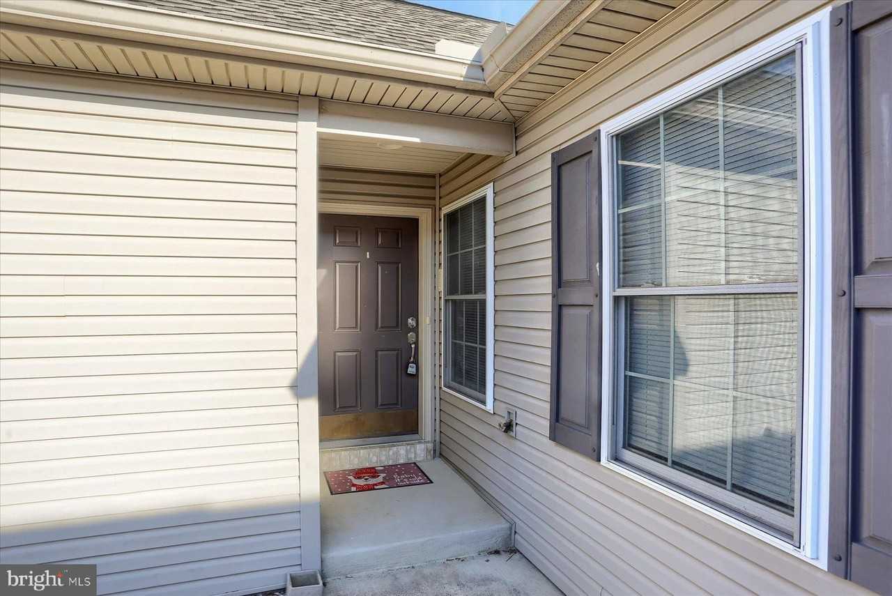 79 Keswick Dr - Photo 3 of 24