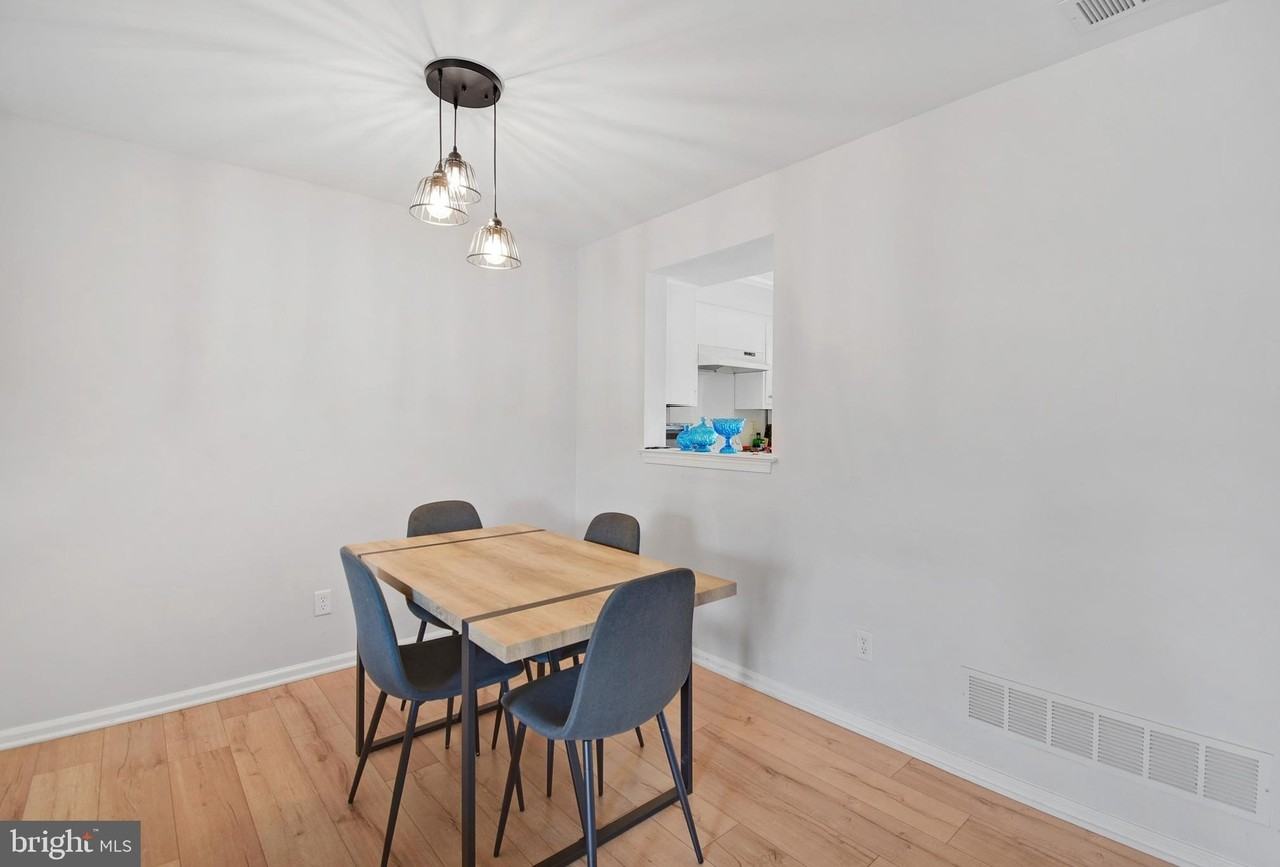 308 Kidwelly Ct - Photo 7 of 16