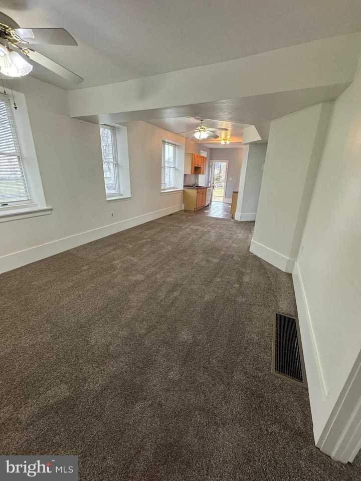 349 Forrest Ave - Photo 2 of 14