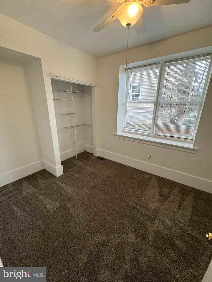 349 Forrest Ave - Photo 7 of 14