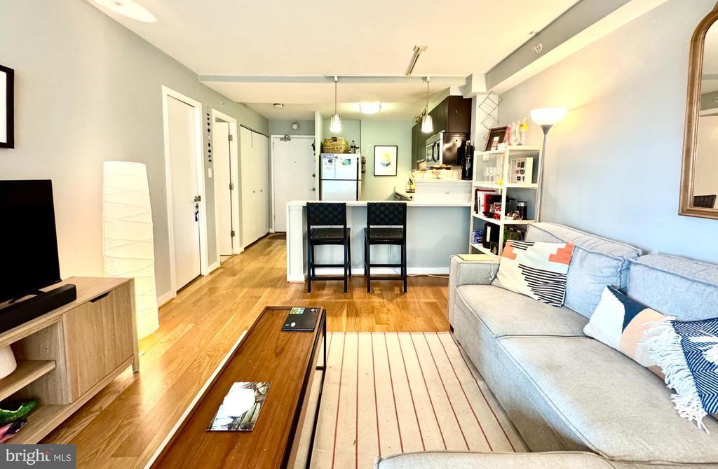 1101 3rd St Sw ##509 - Photo 5 of 34