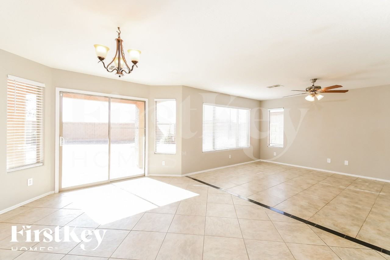 29344 N Yellow Bee Dr - Photo 4 of 19