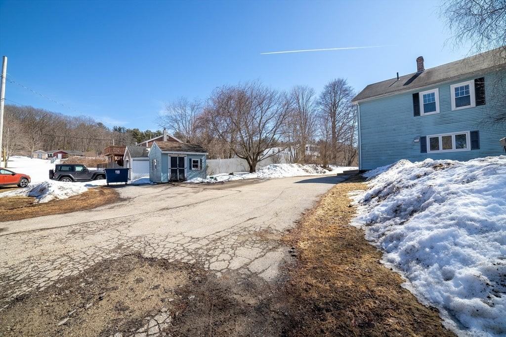 5 Maple Ave - Photo 5 of 22