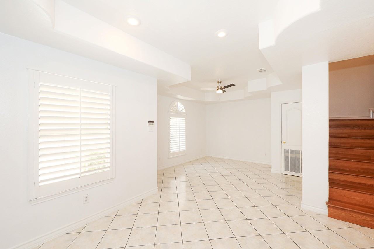 1000 Ranchway Dr - Photo 6 of 30