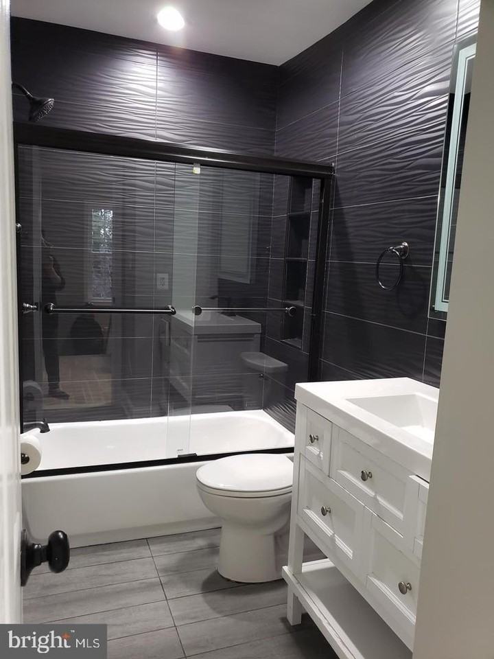 2510 S Walter Reed Dr Unit 1 - Photo 6 of 18