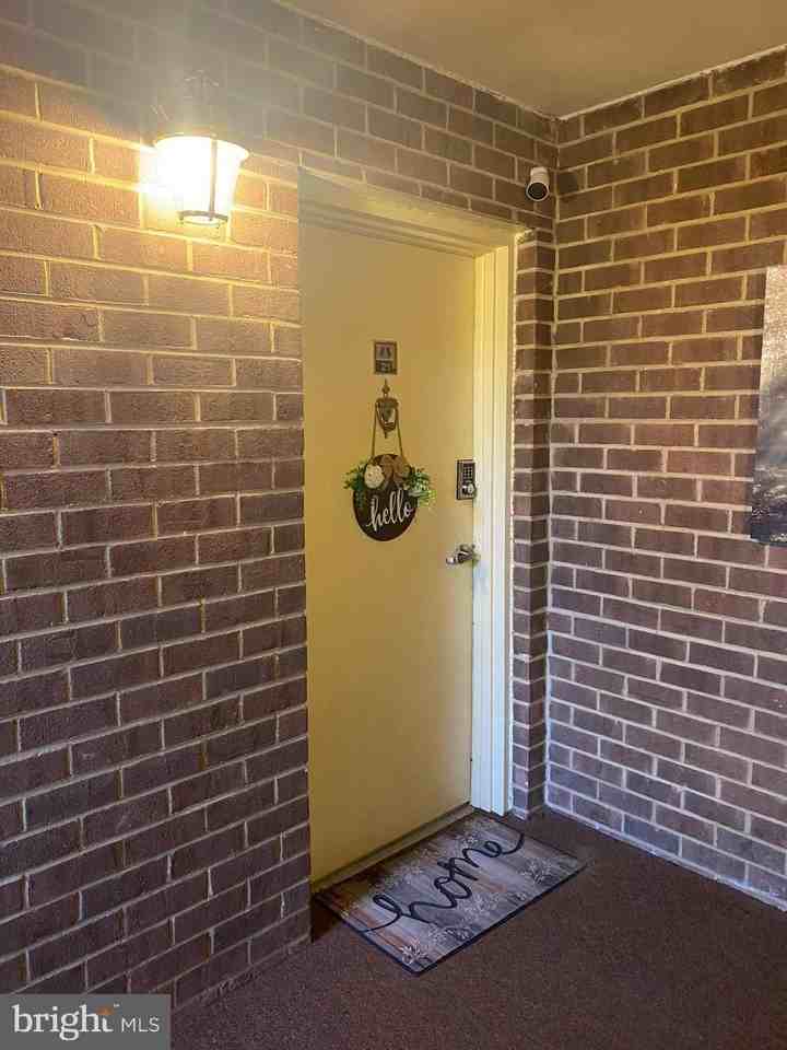 1405 Northgate Sq Unit 21c - Photo 2 of 27