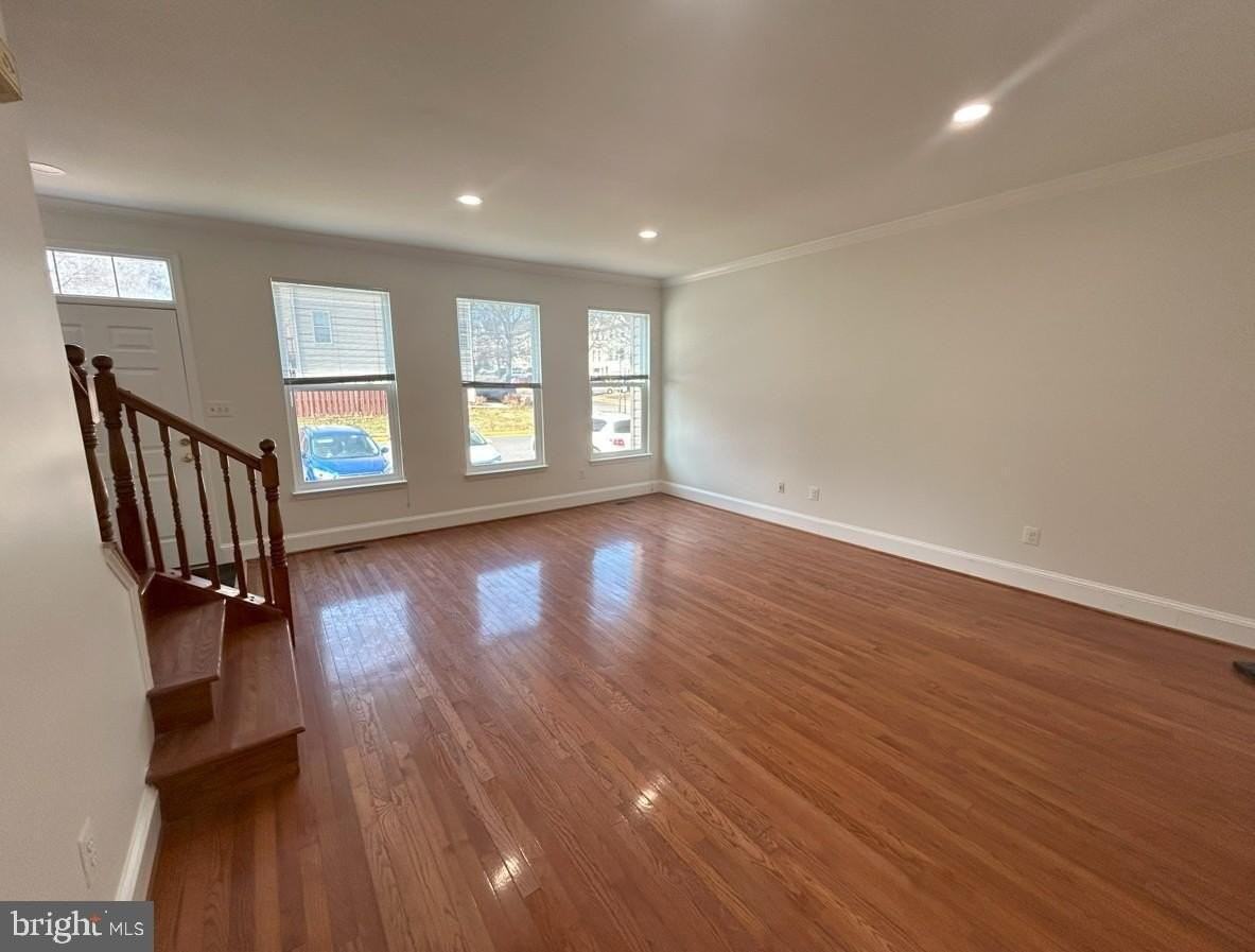 6443 Mccoy Rd - Photo 4 of 28