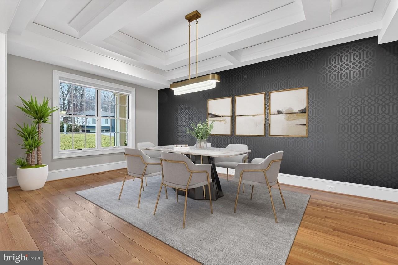 7002 River Oaks Dr - Photo 5 of 45