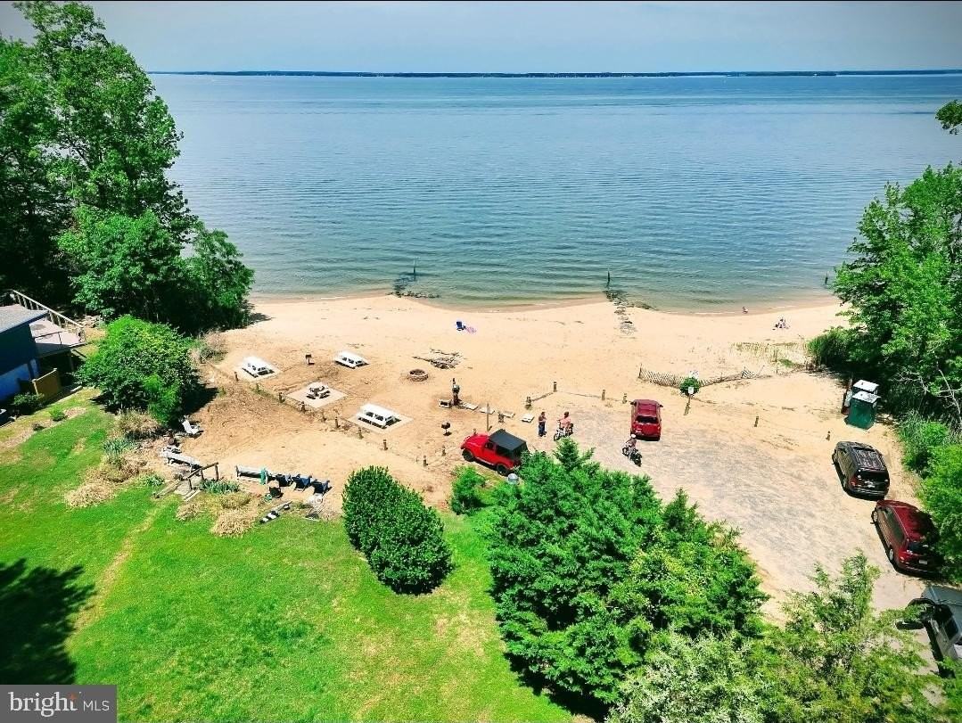 2492 N Independence Dr - Photo 4 of 24