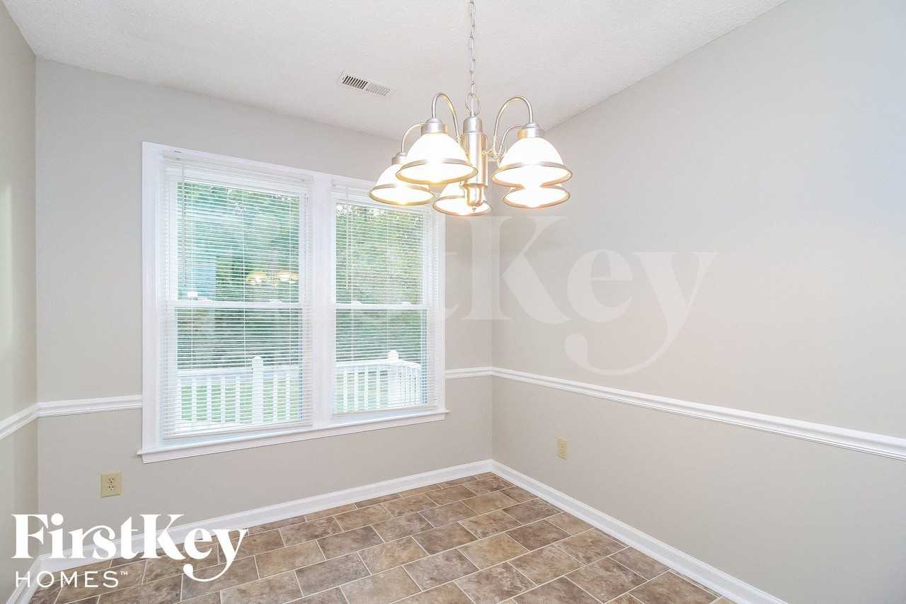 5909 Running Ridge Rd - Photo 5 of 15