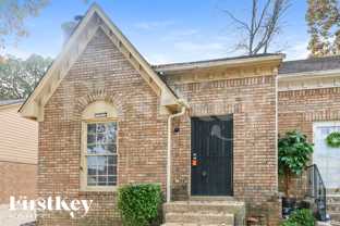 5855 Plum Valley Dr - Photo 1 of 1