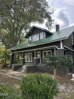 featured image of 309 E Horton St