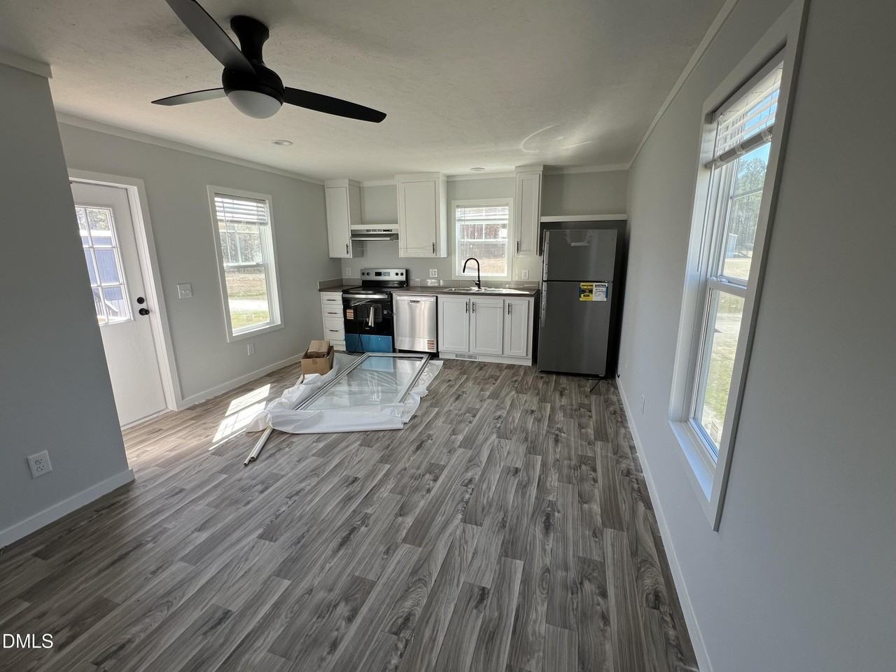 198 Pine Forest Loop - Photo 4 of 6