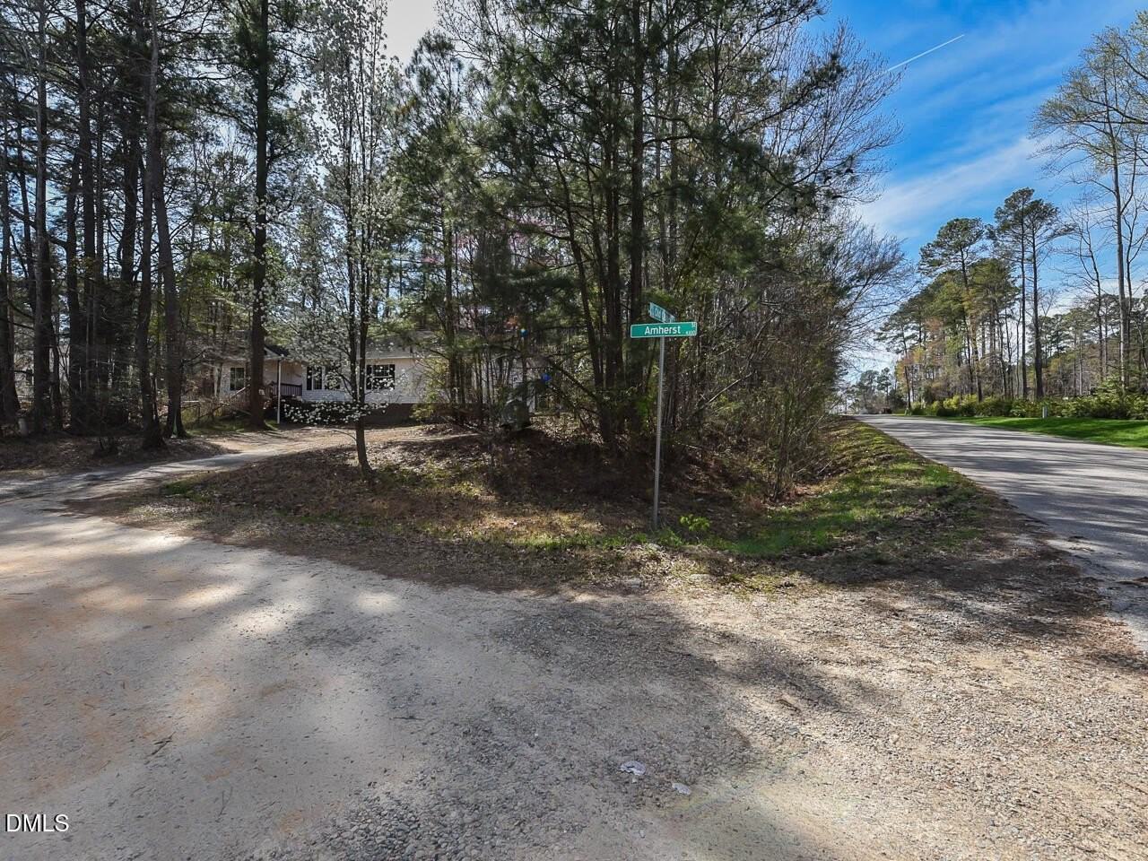 4304 Amherst St - Photo 3 of 32