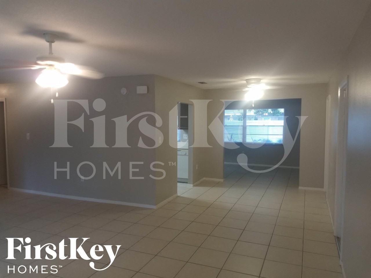 3109 22nd Ave W - Photo 5 of 17