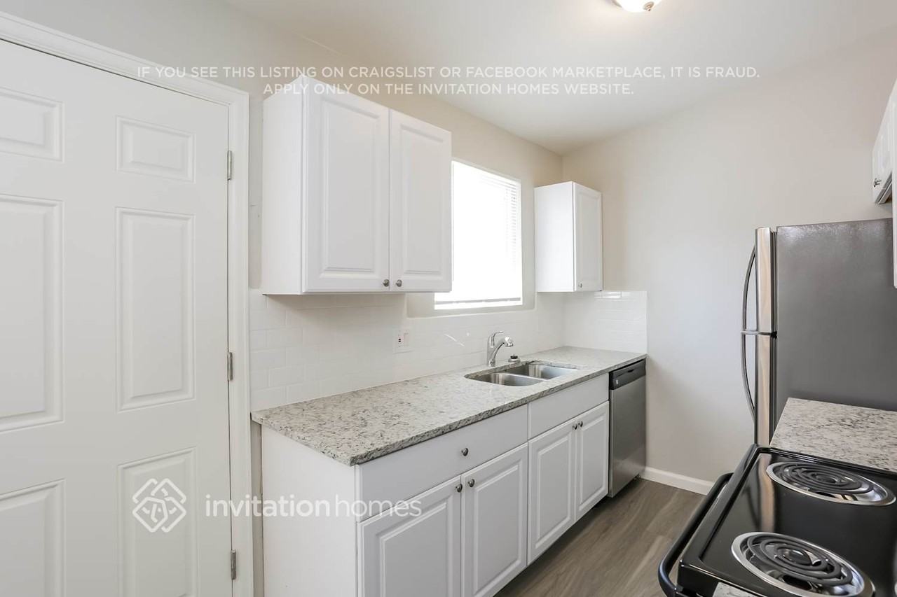 4895 S Pagosa Cir - Photo 7 of 21