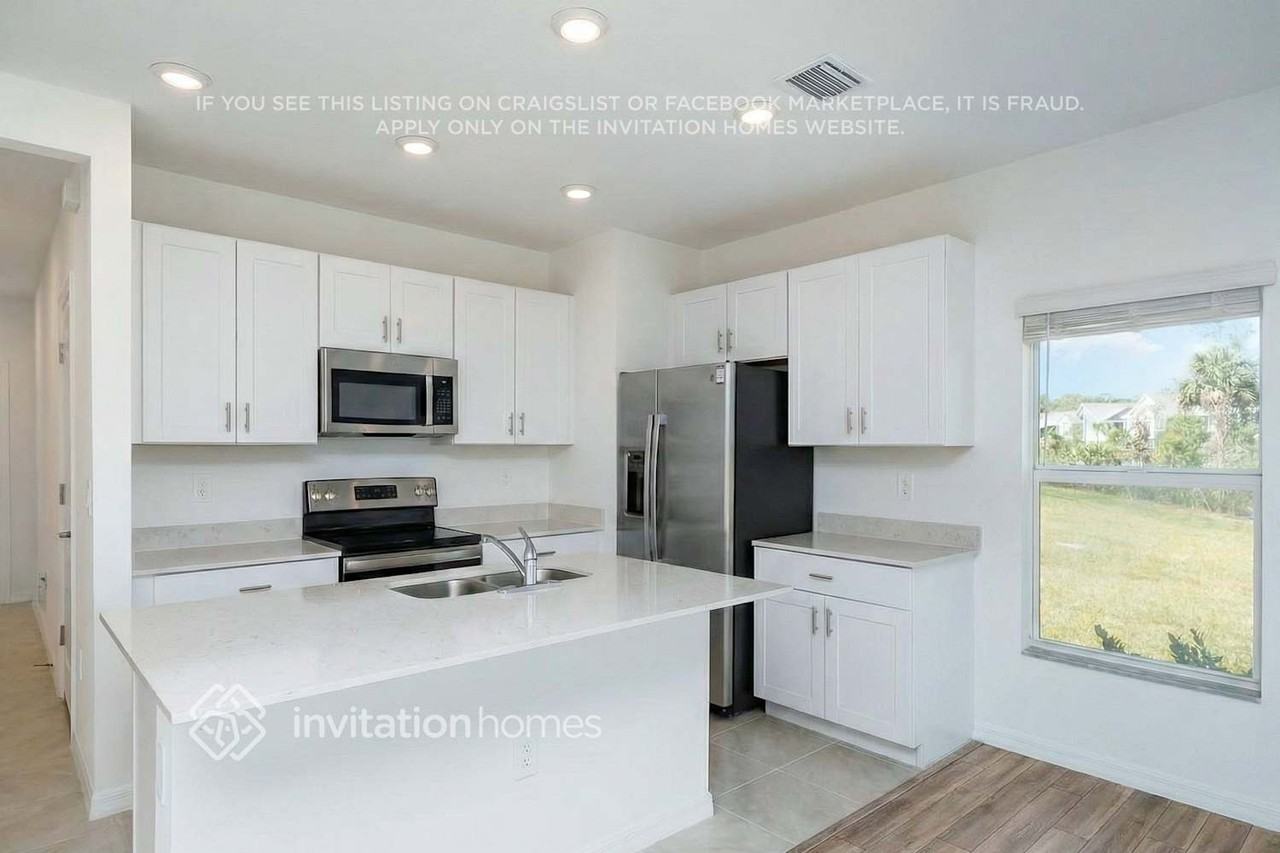 2891 Riverfield Rd - Photo 4 of 31